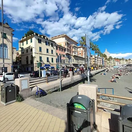 Intero Situato A 30 Metri Dal Mare 5 Appartement *