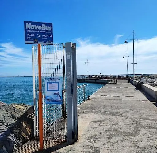 Intero Situato A 30 Metri Dal Mare 5 Lejlighed *