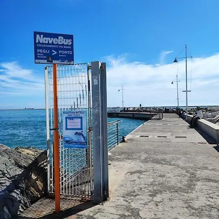 Intero Situato A 30 Metri Dal Mare 5 Appartamento *