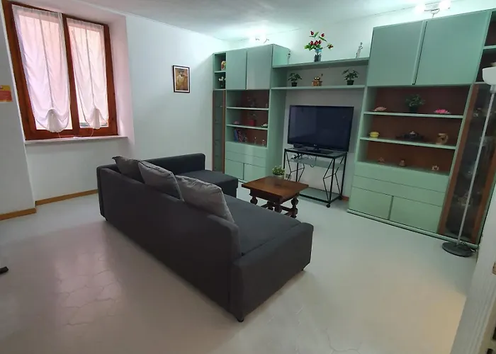 Intero Situato A 30 Metri Dal Mare 5 *