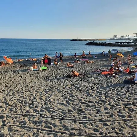 Daire Intero Situato A 30 Metri Dal Mare 5 *
