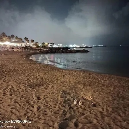 Intero Situato A 30 Metri Dal Mare 5 *